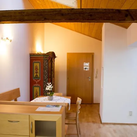 Biobauernhof Mesneranderl Apartment