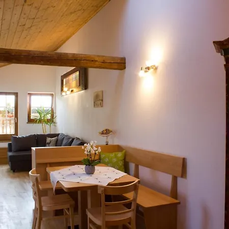 Apartment Biobauernhof Mesneranderl *